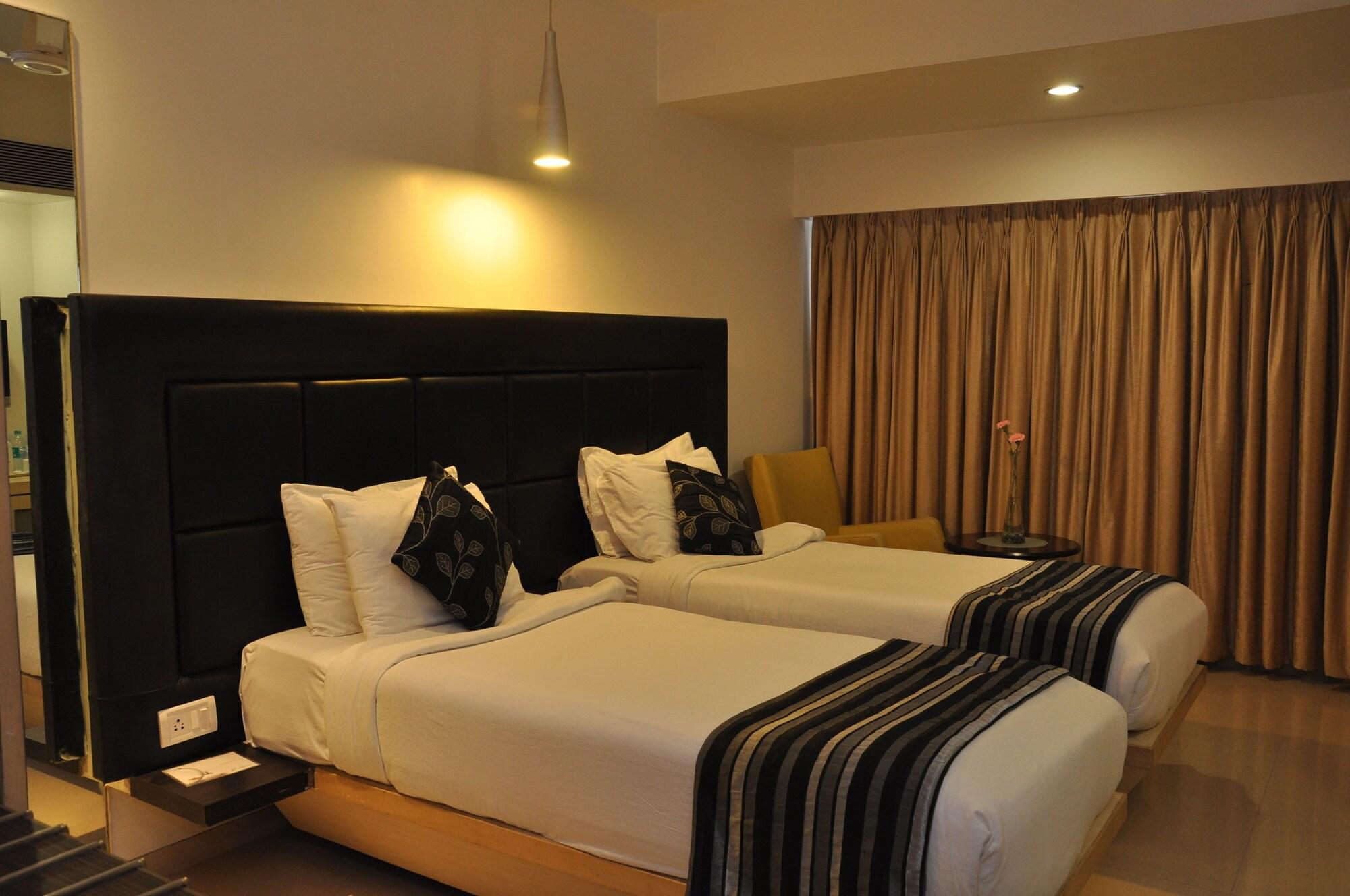 The Oriental Residency Mumbai Exterior foto