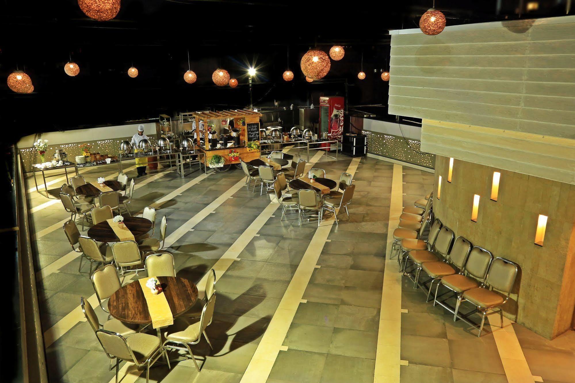 The Oriental Residency Mumbai Exterior foto