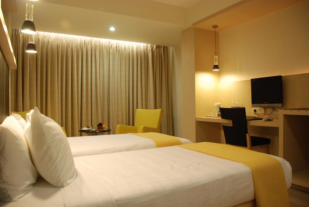The Oriental Residency Mumbai Exterior foto